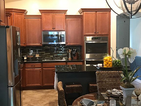 5th image of 20731 W Delaney Dr