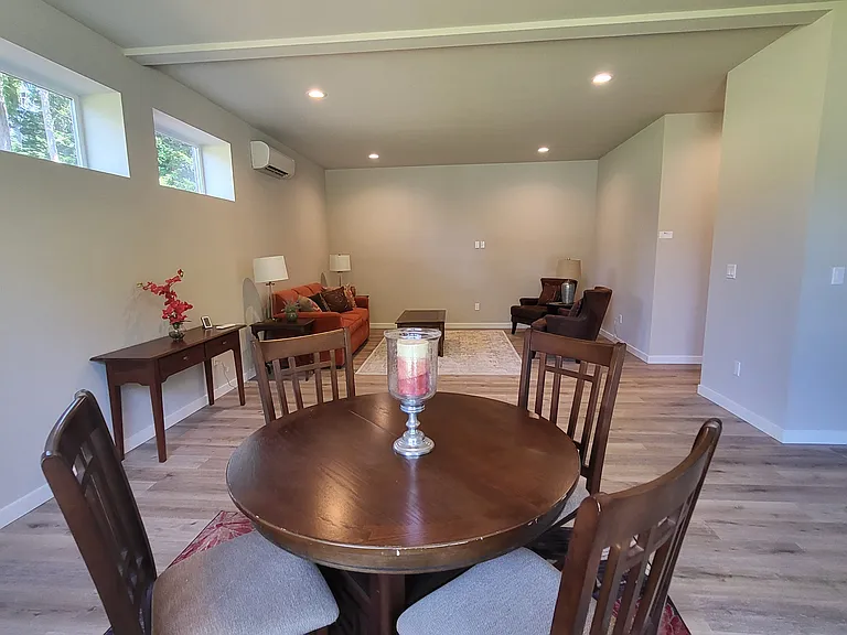 31 E Olympic Ct — Photo 10