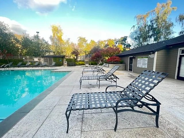 600 Canyon Oaks Dr #F — Photo 50