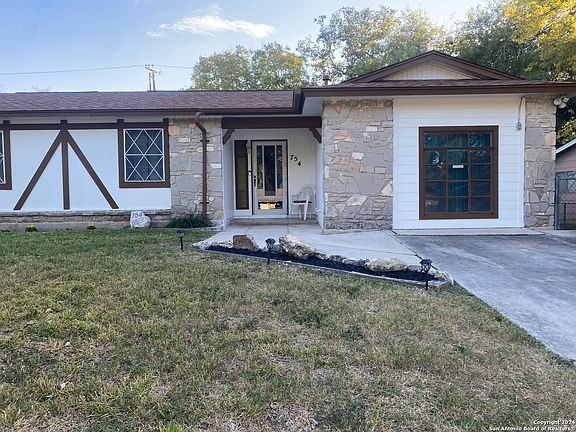 4th image of 754 Clearview Dr