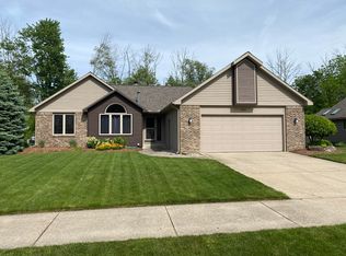 743 Beech Creek Dr, Holland, MI 49423