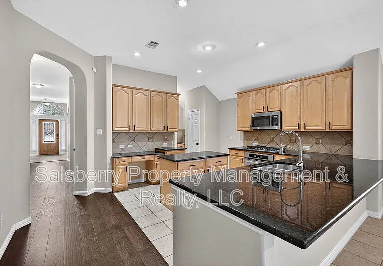 4353 Mountain Crest Dr — Photo 9