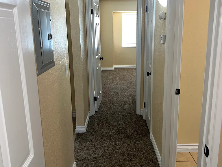 5145 E Lane Ave — Photo 7