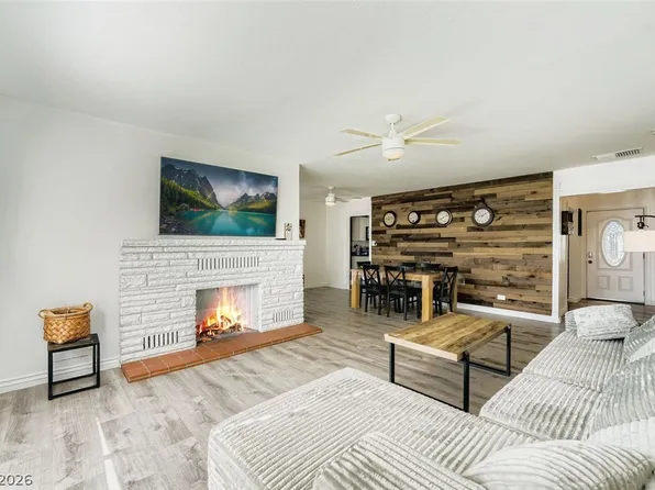 1711 S 6th St, Las Vegas, NV 89104