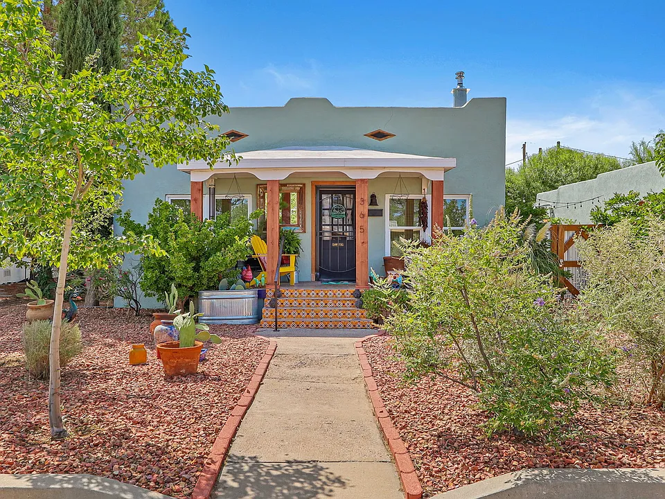 365 El Prado Ave