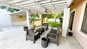 12255 NW Miami Ct N — Photo 18