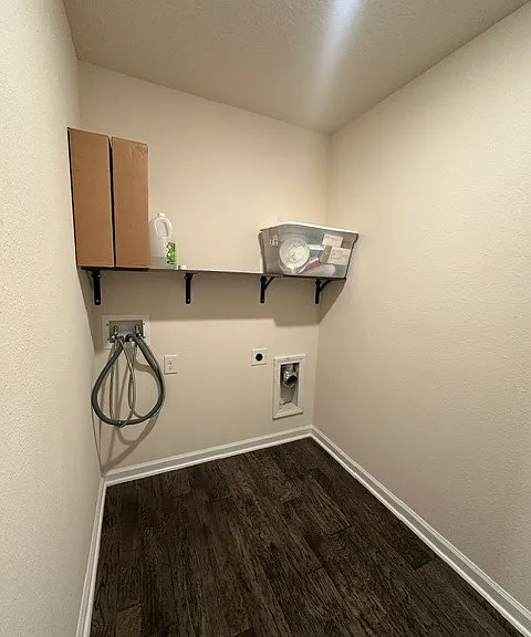 3423 Belen Ct — Photo 6