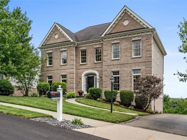 274 Estates Dr, Gibsonia, PA 15044