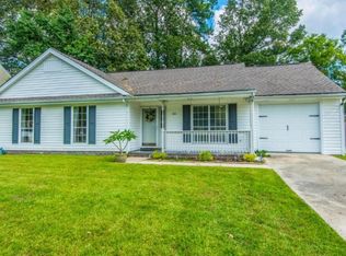 211 Laurel Ridge Rd, North Charleston, SC 29418