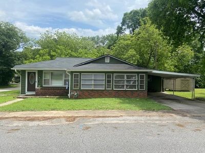 1001 S Johnson St, Gaffney, SC, 29340