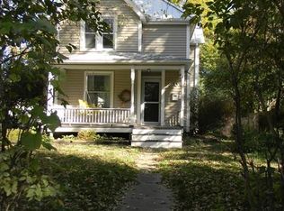 904 Kirkwood Ave, Iowa City, IA 52240