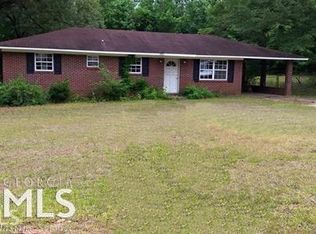 3327 Hopewell Rd, Valley, AL 36854