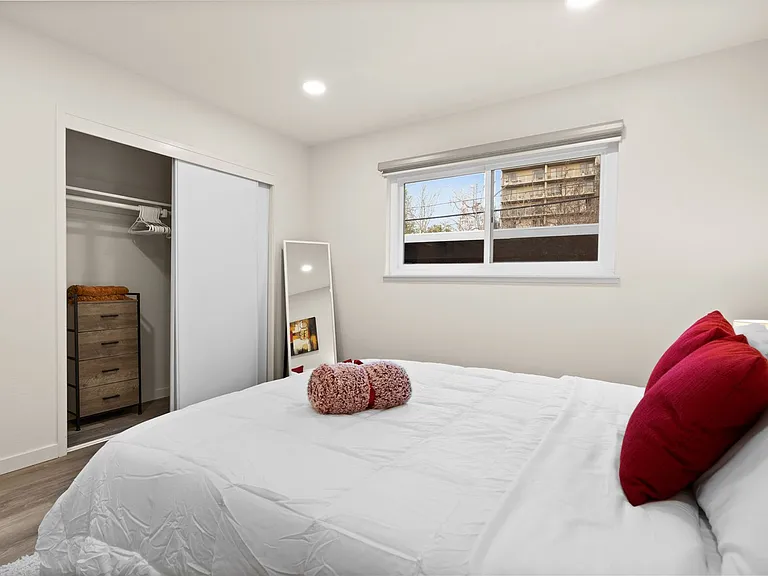 Dunster Dr Apartments, Five Minute Walk to Downtown Campbell — Photo 45