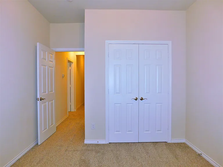 5404 Dolores Pl — Photo 20