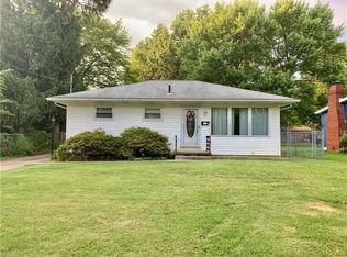 37 Outlook Dr, Tallmadge, OH