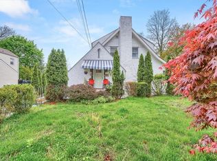 32 W Hickory St, Spring Valley, NY 10977