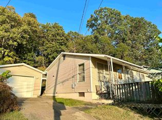 2502 Core Rd, Parkersburg, WV 26104