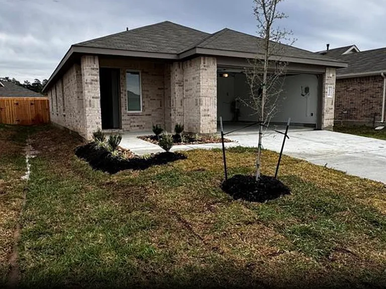 24330 Saddlestone Green Dr — Photo 2