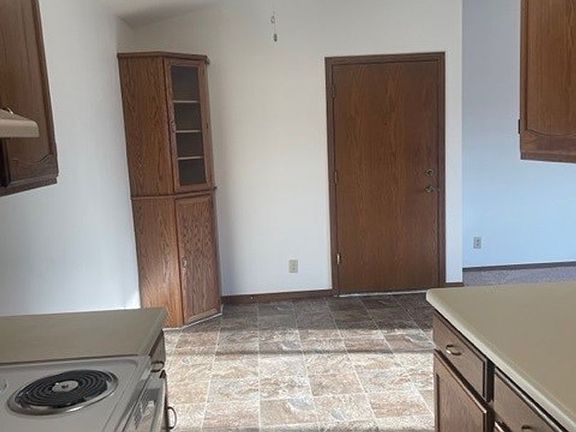 3rd image of N165W20012 Hickory Ln #17573786