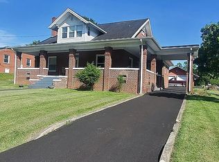 120 Highland Rd E, Johnson City, TN 37601