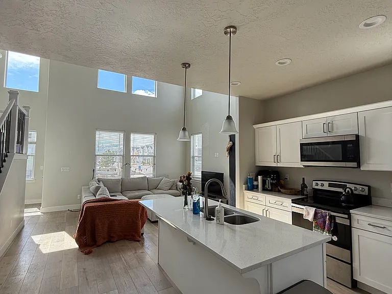 3868 W Hardman Way — Photo 1