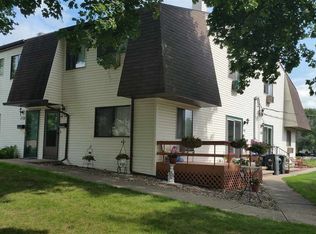 1734 Wendy Way UNIT I-3, Neenah, WI 54956