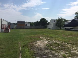8259 Sea Bird Dr, Chincoteague, VA 23336