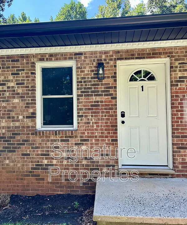 45 Dan Wythe Dr #1