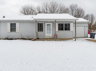 44705 56th Ave, Paw Paw, MI 49079