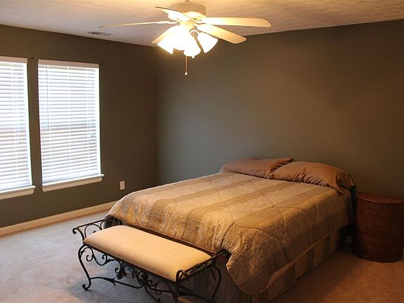 5th image of 4133 Langley Dr