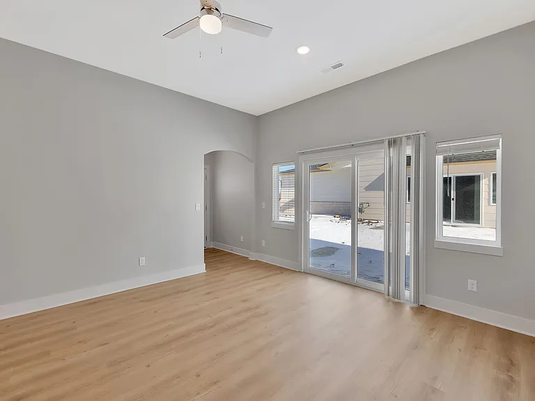 1218 SE 10th Street Ter — Photo 8