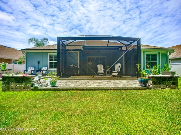 271 Lost Lake Dr, St Augustine, FL 32086