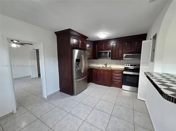 2313 NW 33rd St, Miami, FL 33142