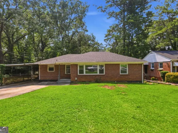 2651 Plantation Dr, East Pt, GA 30344