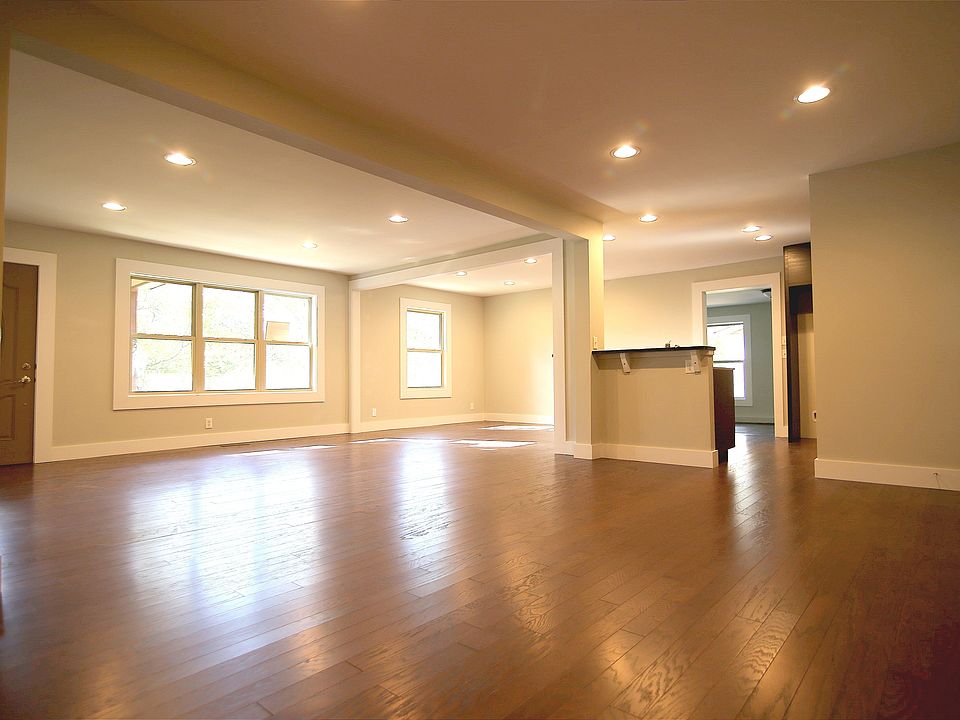 1st image of 9725 Markus Dr