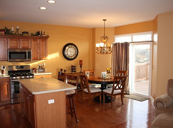 4th image of 1472 W Remington Ln #1472