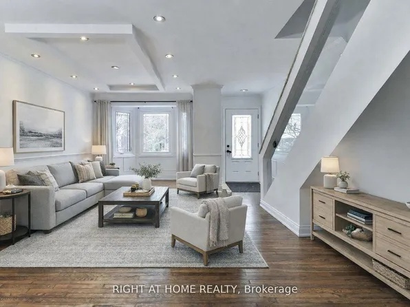143 Gamble Ave, Toronto, ON M4J 2P2