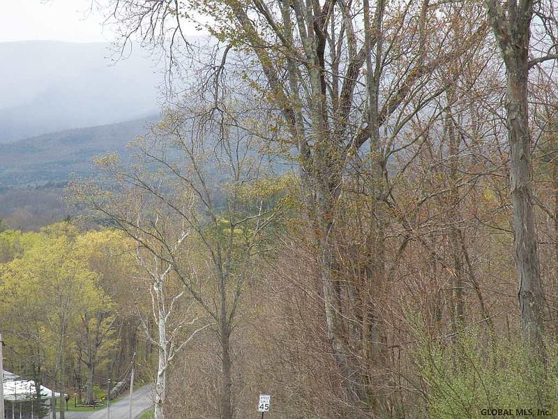 3rd image of RED MILL Road