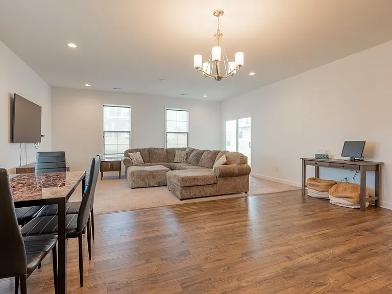 5006 Forsythia Pl — Photo 20