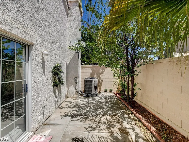8039 Teresita Ave — Photo 43