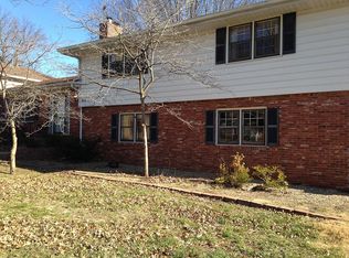 3222 S Glenhaven Ave, Springfield, MO 65804