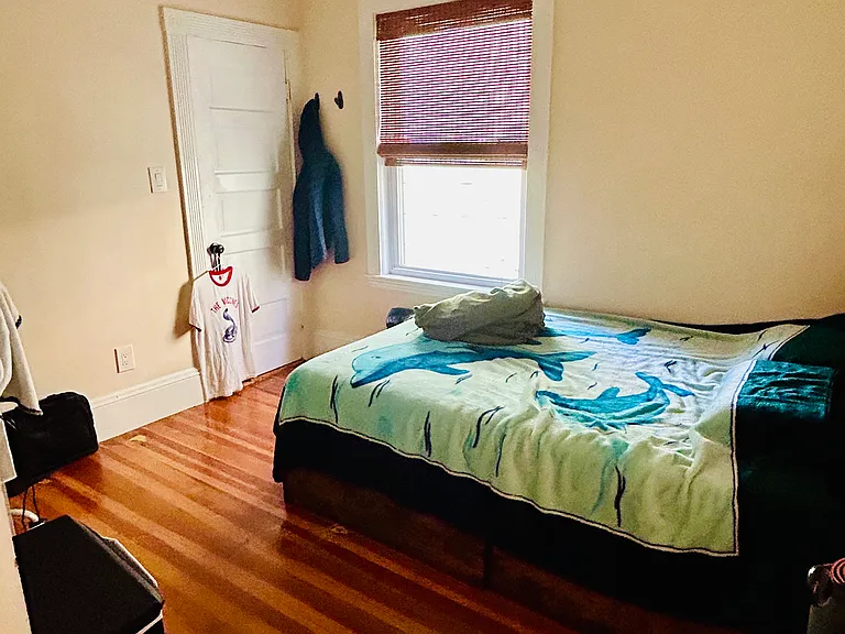 85 Draper St #2 — Photo 8