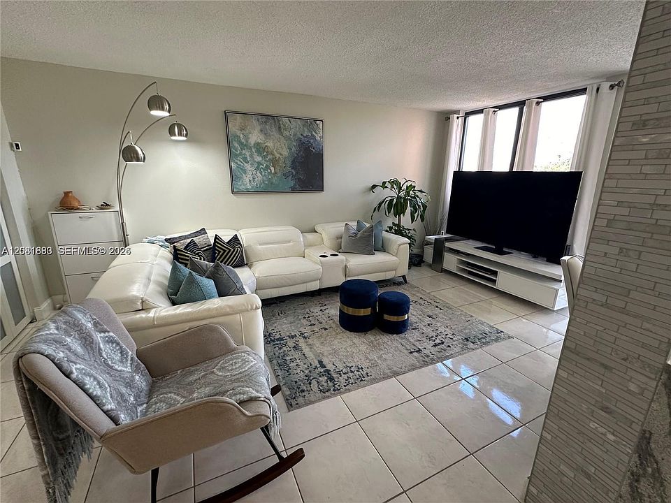 1st image of 9410 W Flagler St APT 410