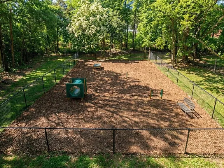 Crescent Oaks — Photo 26