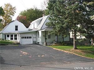 2nd image of 217 Gillespie Ave