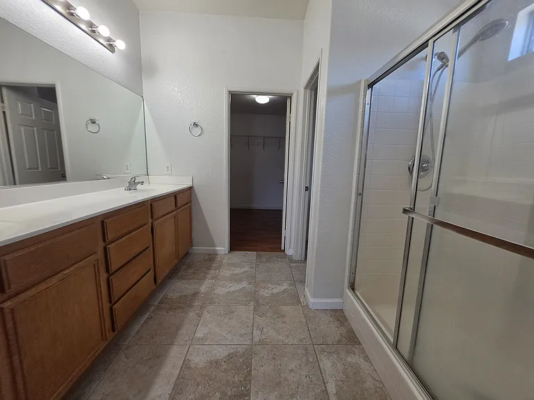 23752 Pepperleaf St — Photo 10