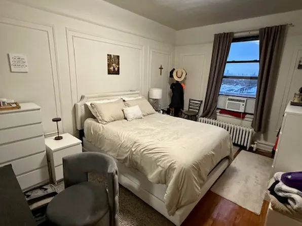 32-05 81st Street image 3 of 5