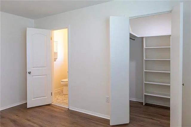 1712 Abadie Ave — Photo 8