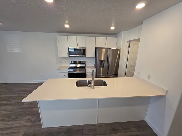 3967 W Orinda Dr — Photo 2