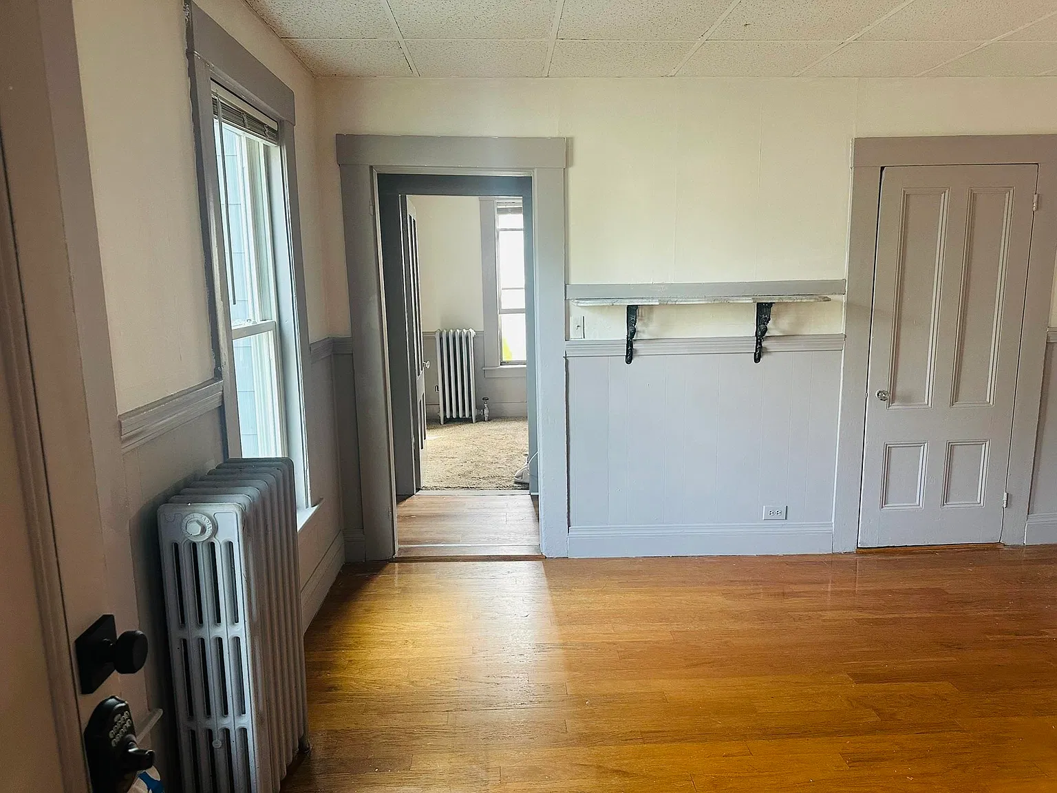 2 bed, 1.0 bath, 800 sqft, $2,195 — Photo 3